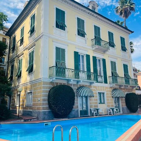 Hotel Miramare Imperia Luaran gambar