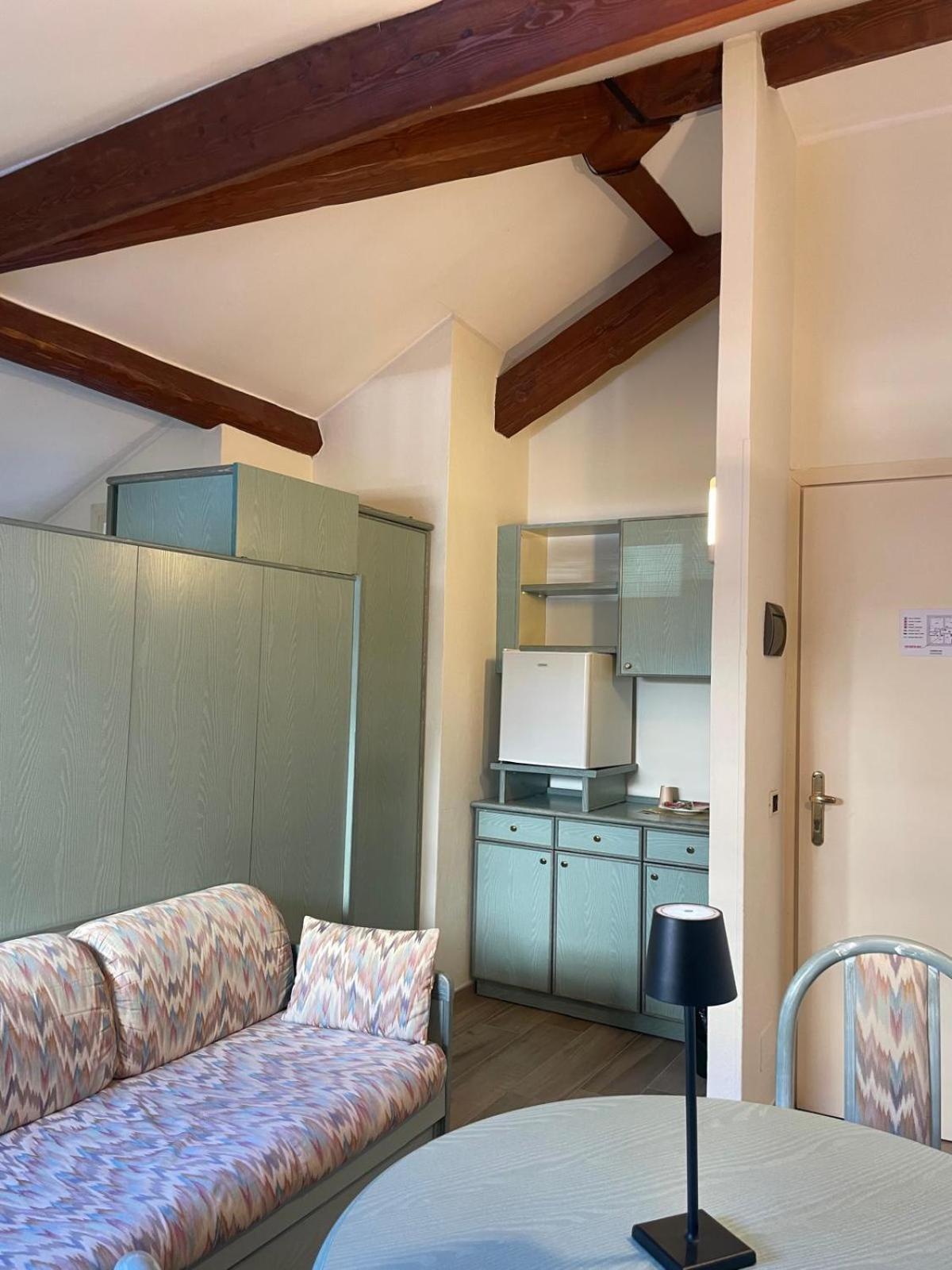 Hotel Miramare Imperia Bilik gambar