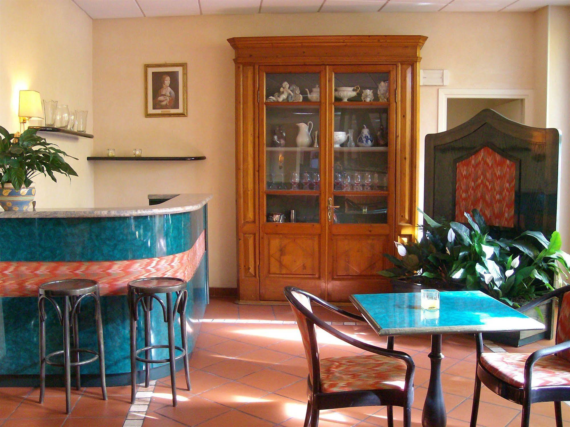 Hotel Miramare Imperia Luaran gambar