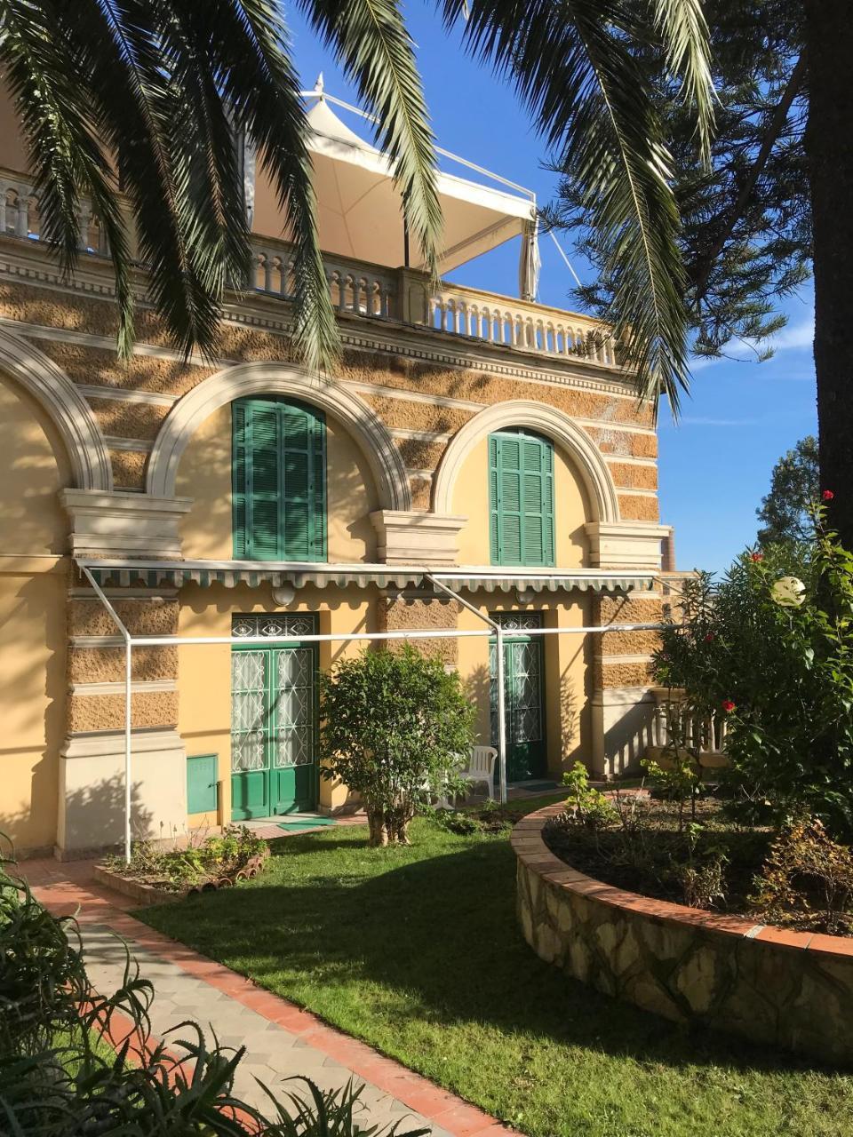 Hotel Miramare Imperia Luaran gambar